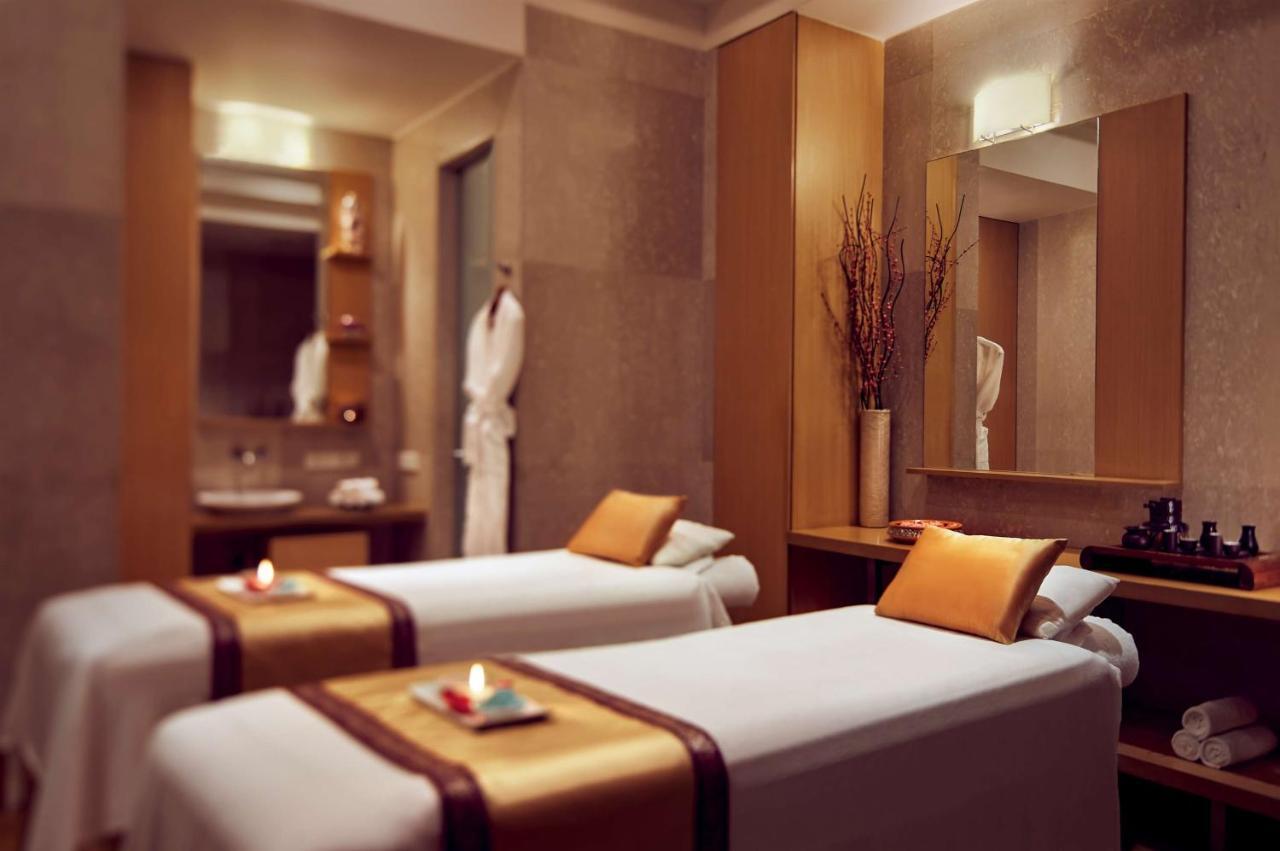 그랜드 하얏트 뭄바이 호텔 외부 사진 A spa treatment room