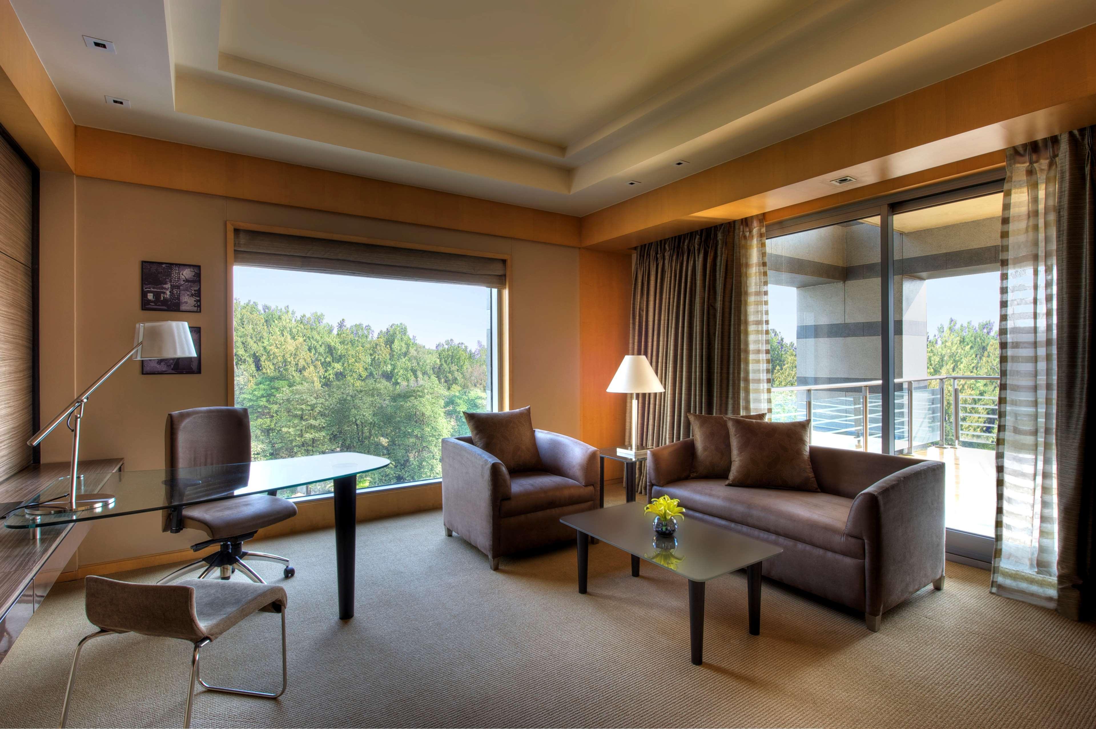 그랜드 하얏트 뭄바이 호텔 외부 사진 A suite at the hotel