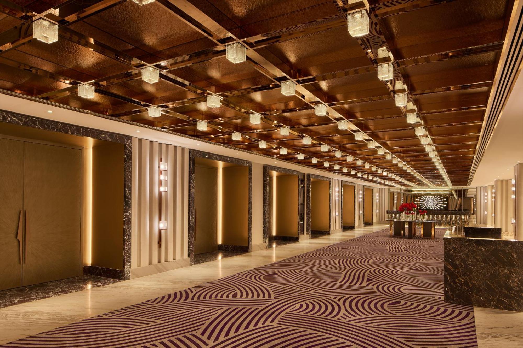 그랜드 하얏트 뭄바이 호텔 외부 사진 The interior of the hotel