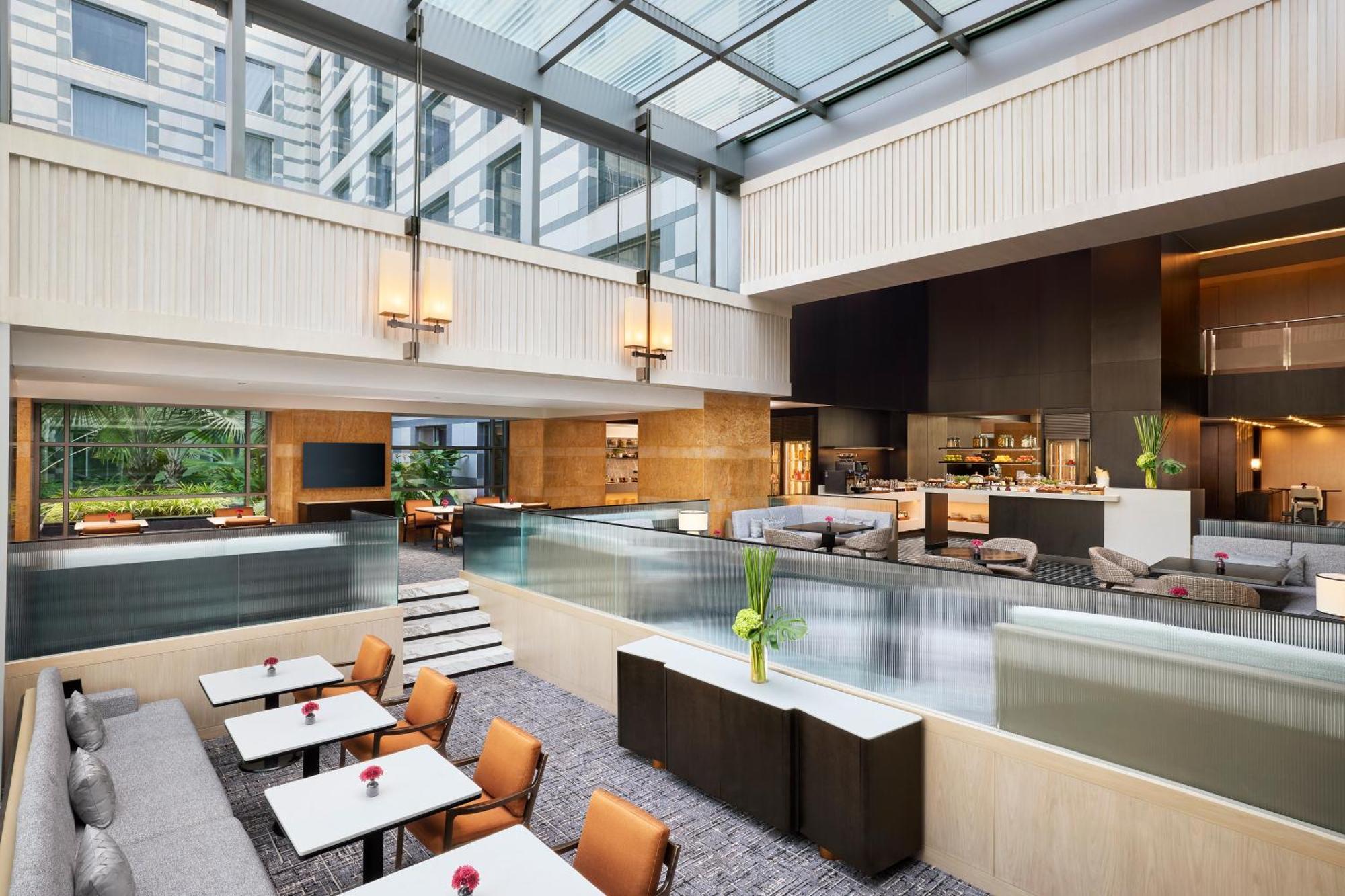 그랜드 하얏트 뭄바이 호텔 외부 사진 The Lounge at Hong Kong International Airport